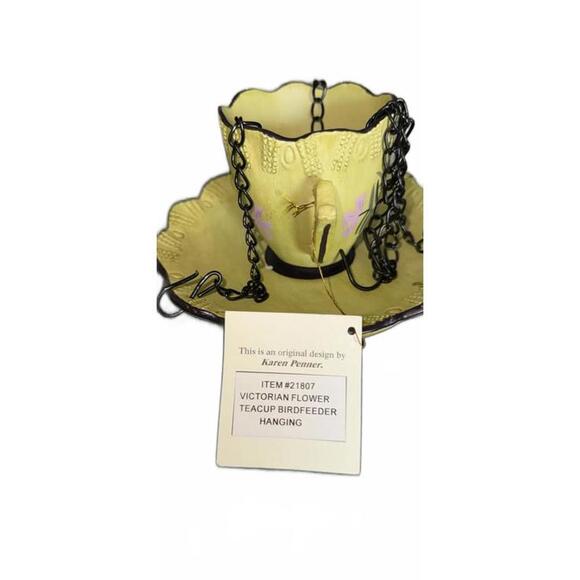 New Karen Penner Victorian Flower Teacup Hanging Birdfeeder - Picture 3 of 4